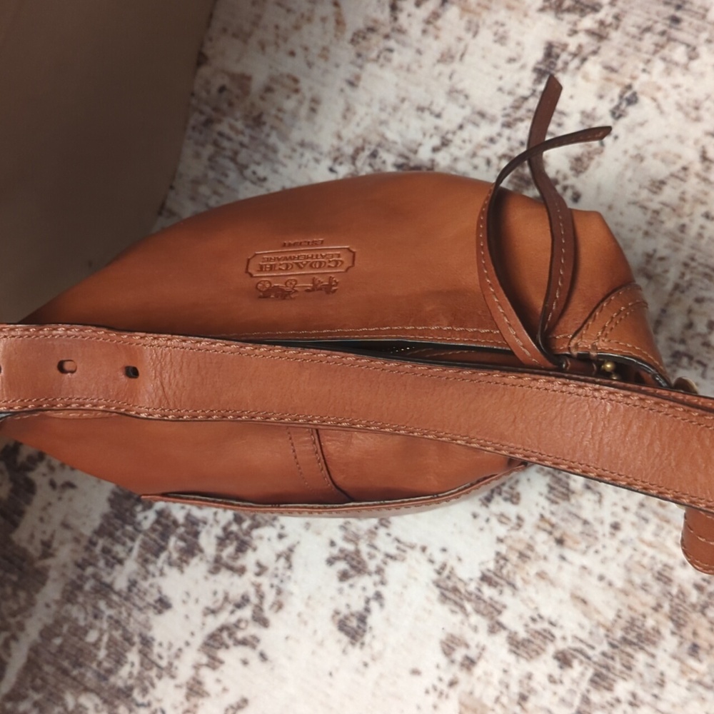 EUC Rare Coach Vintage Leather Shoulder & Crossbody Slim Hobo Duffel Bag 12376 - Picture 6 of 16